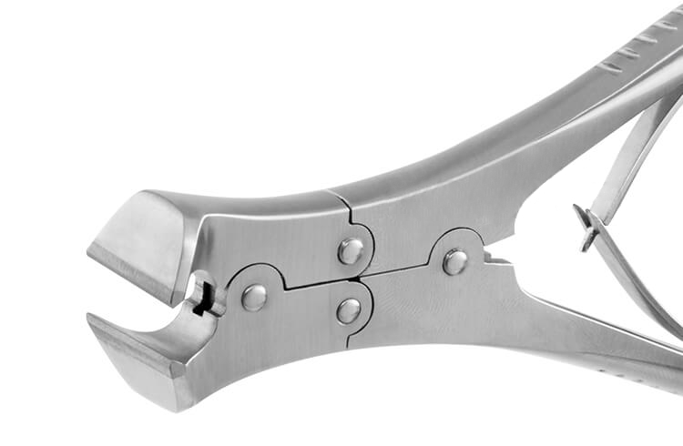 Vornschneider mit Hartmetallschneiden