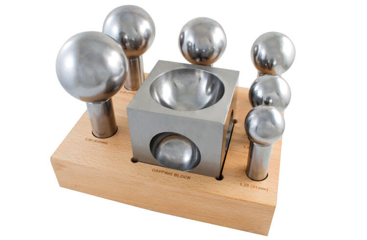 Kugelpunzensatz mit Würfelanke 31 - 63 mm