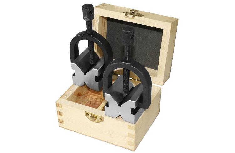 Prismenpaar mit Spannbügel