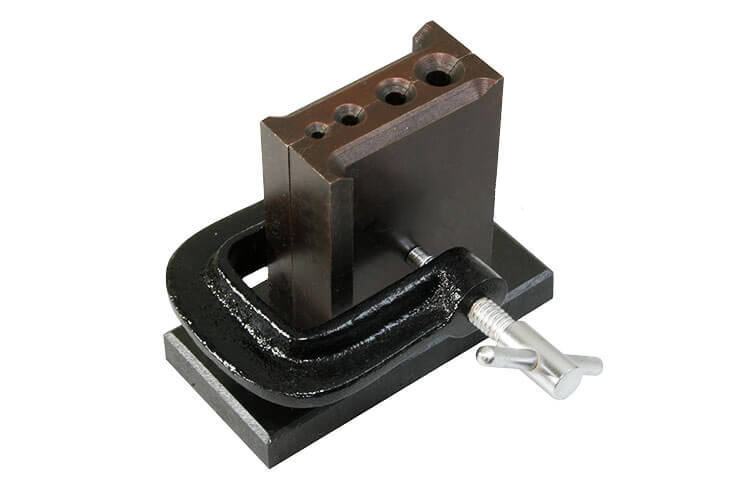 Kombieinguss 70 x 4 mm