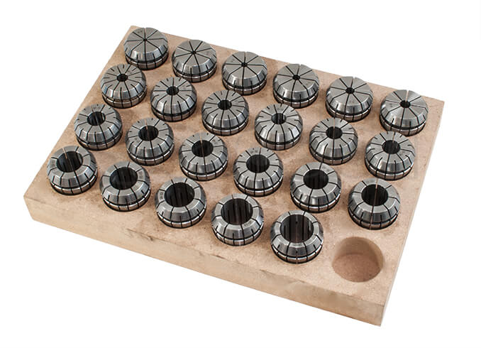 ER Spannzangen-Sätze auf Holzbord